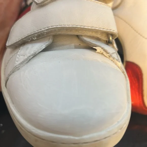 Gucci Kicks - Picture 15 of 16